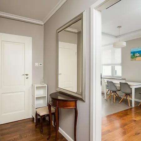 Daire Wilcza Centre Cosy By Bookinghost *